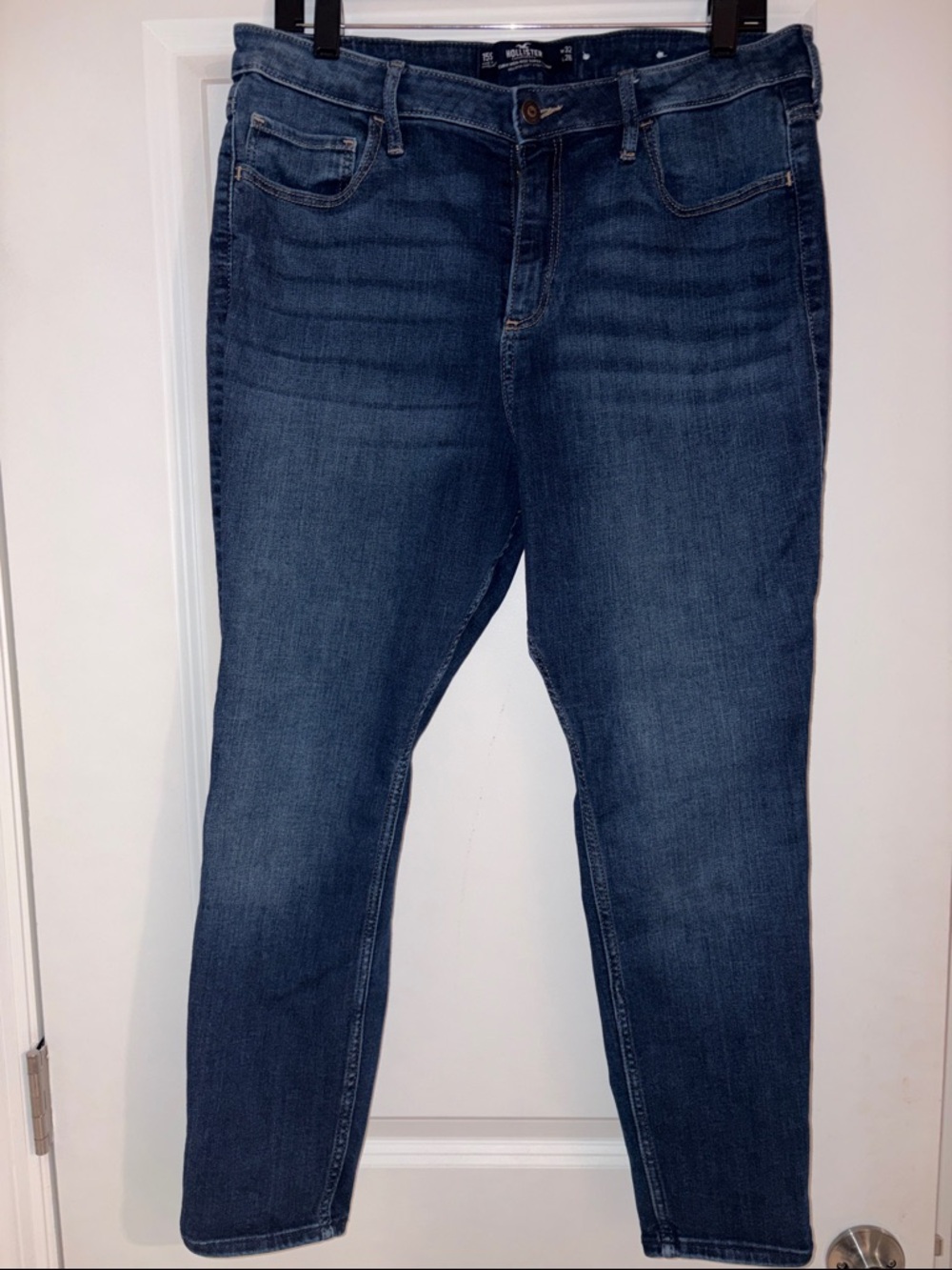 Hollister Women’s High-Rise Super Skinny Jeans